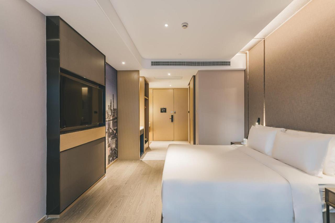 Atour Xianxia Hotel